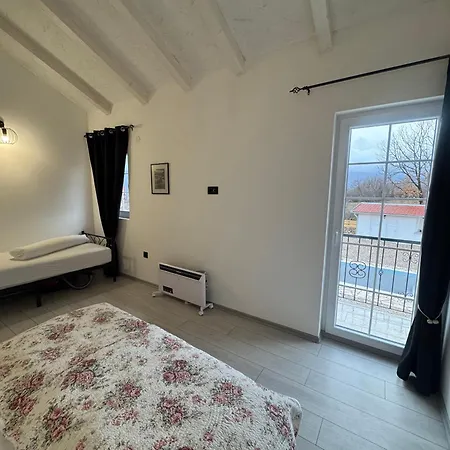 Village Pool Silentium Willa *