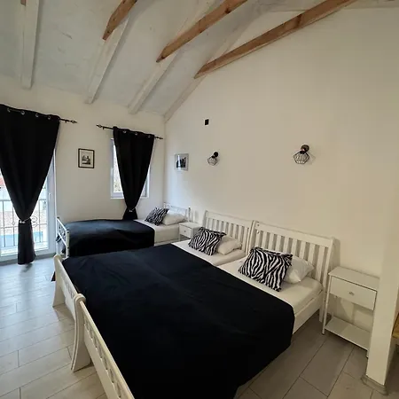 Vila Village Pool Silentium *